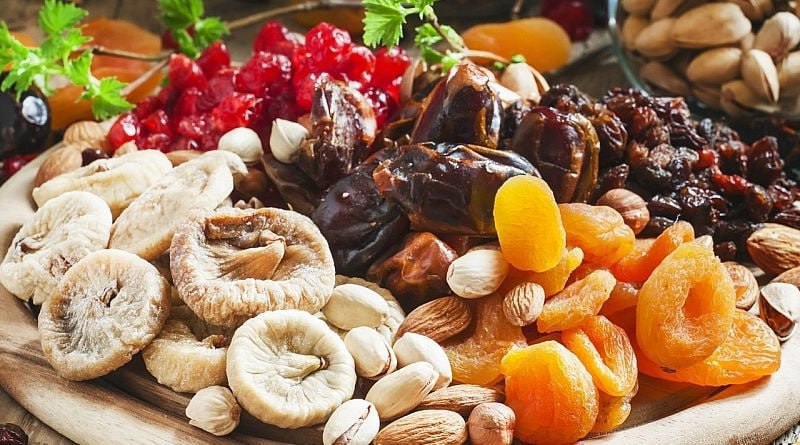 Ce fructe uscate îți vor îmbunătăți sănătatea